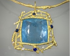 Aquamarine, Sapphire & Diamond Pendant 